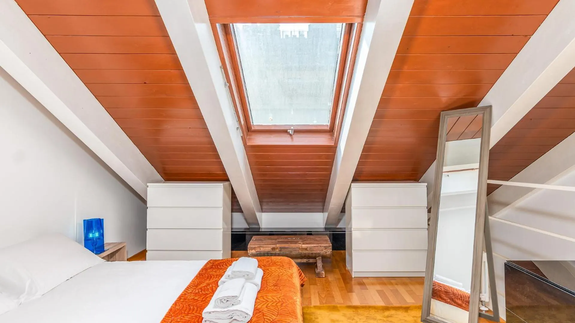 Loft Design On 3 Levels Near The Polytechnic Daire Milano İtalya