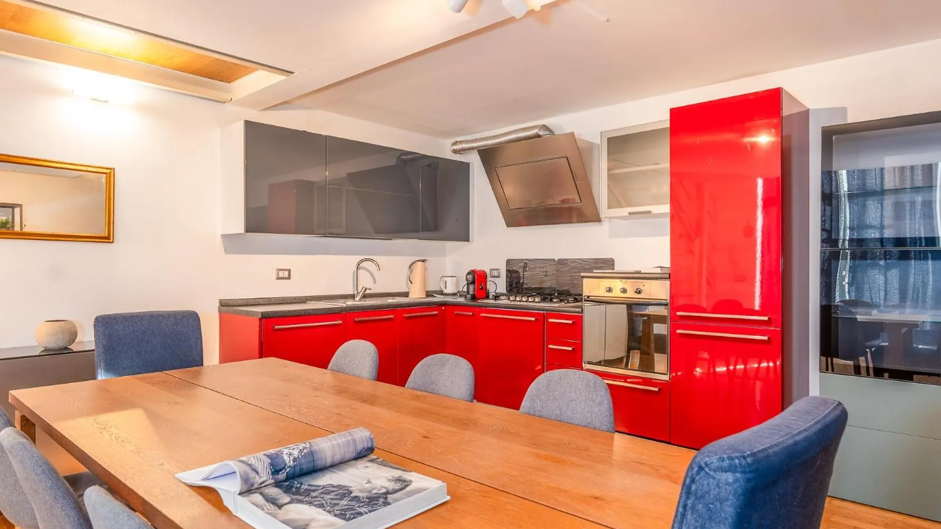 Appartement Loft Design On 3 Levels Near The Polytechnic à Milan 0*,  Italie
